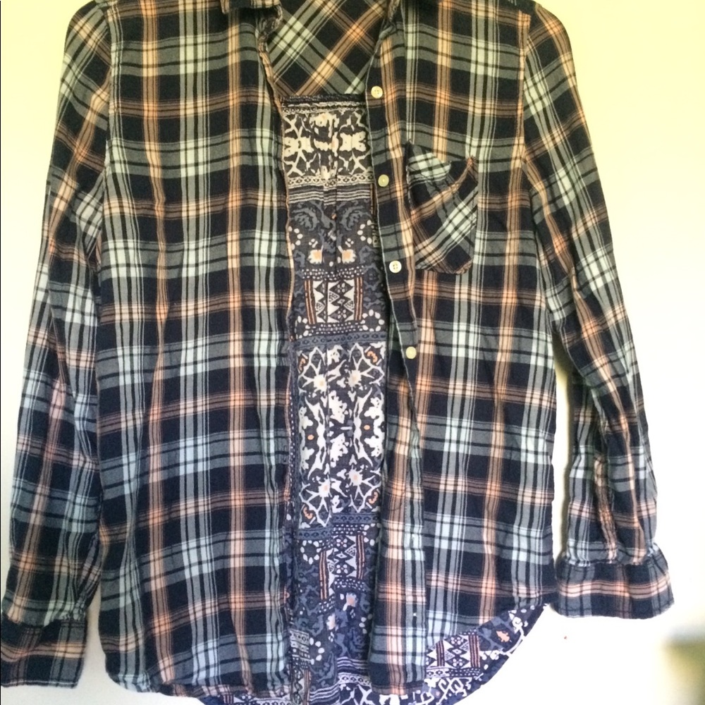 Aeropostale patterned flannel